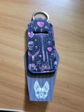 💀NEW💀Hand Crafted Black and Pink Gothic Heart Key & Chapstick  Holder